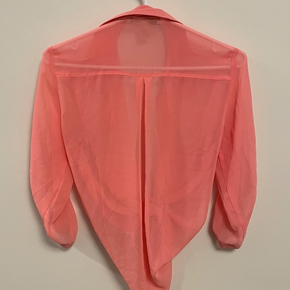 Coral blouse - Picture 3 of 3